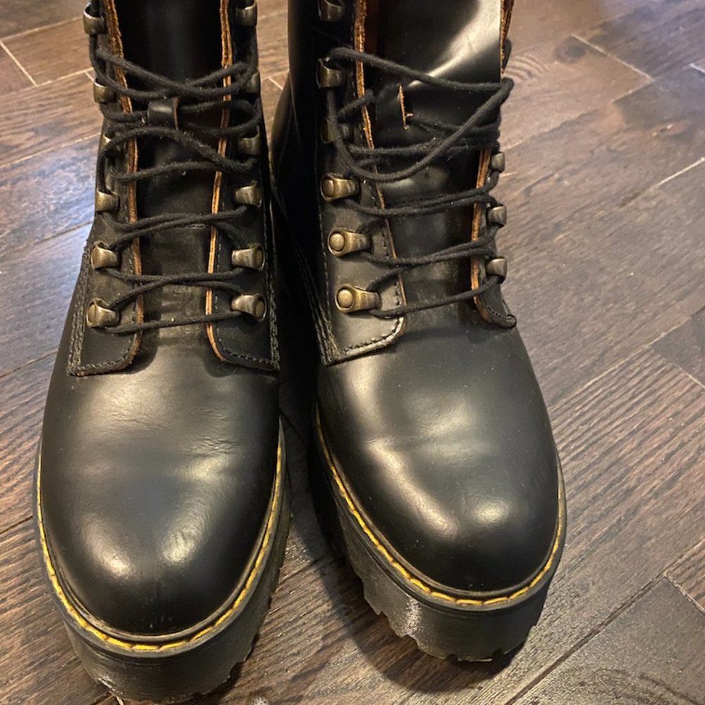 LEONA WOMEN'S VINTAGE SMOOTH LEATHER HEELED BOOTS SIZE 8